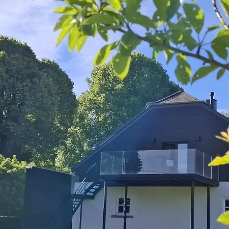 La Terrasse D'arthur Et Manon